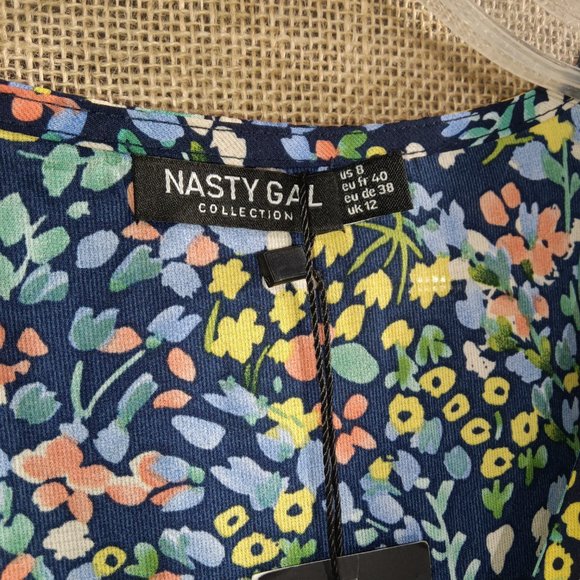 Nasty Gal Button Down V Neck Floral Print Tea Mini Dress Size 8 - Picture 8 of 9